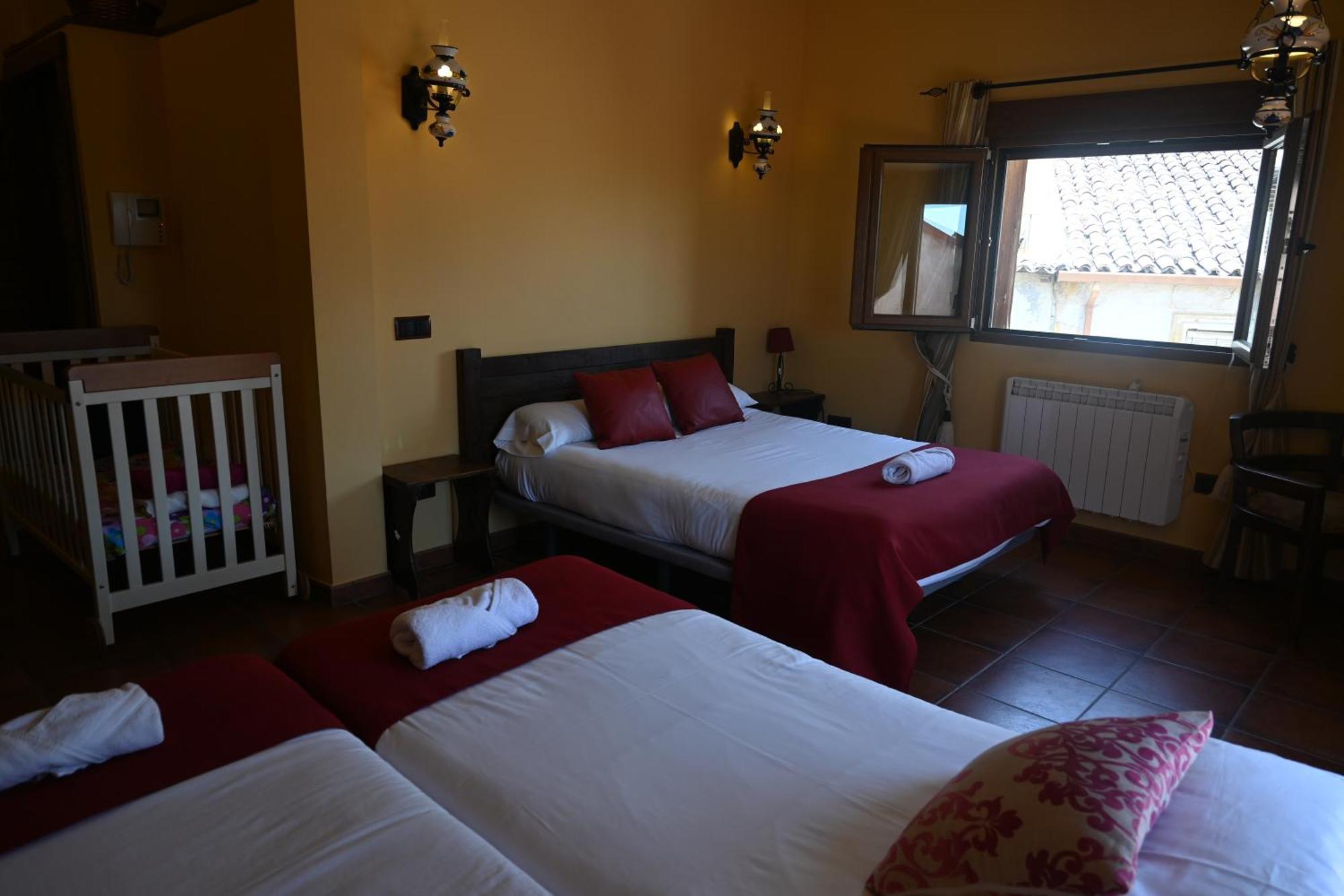 De Felipe Casa Rural Horche Eksteriør billede